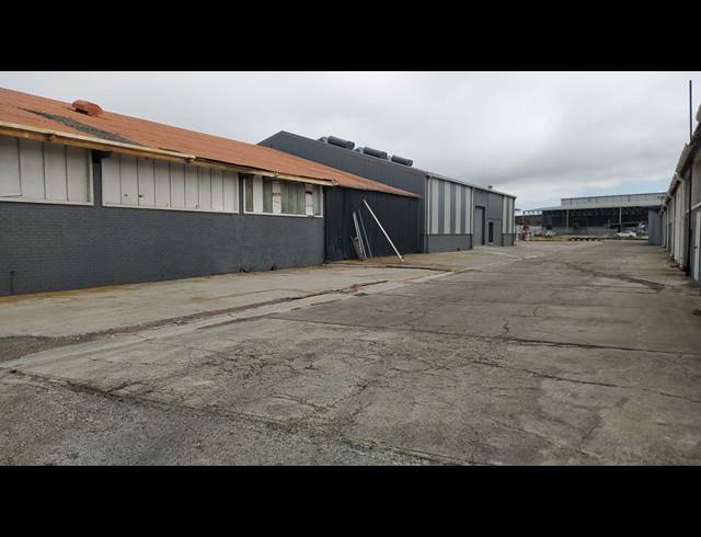 8,951M² WAREHOUSE TO LET IN EPPING INDUSTRIAL